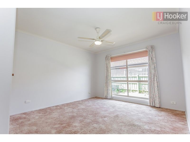 1/156 Hothlyn Drive, Craigieburn VIC 3064