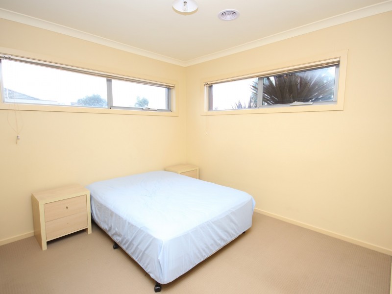 9 Andover Lane, Craigieburn VIC 3064