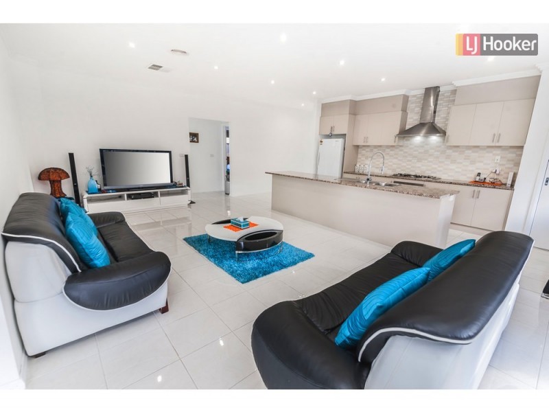 286 Waterview Blvd, Craigieburn VIC 3064