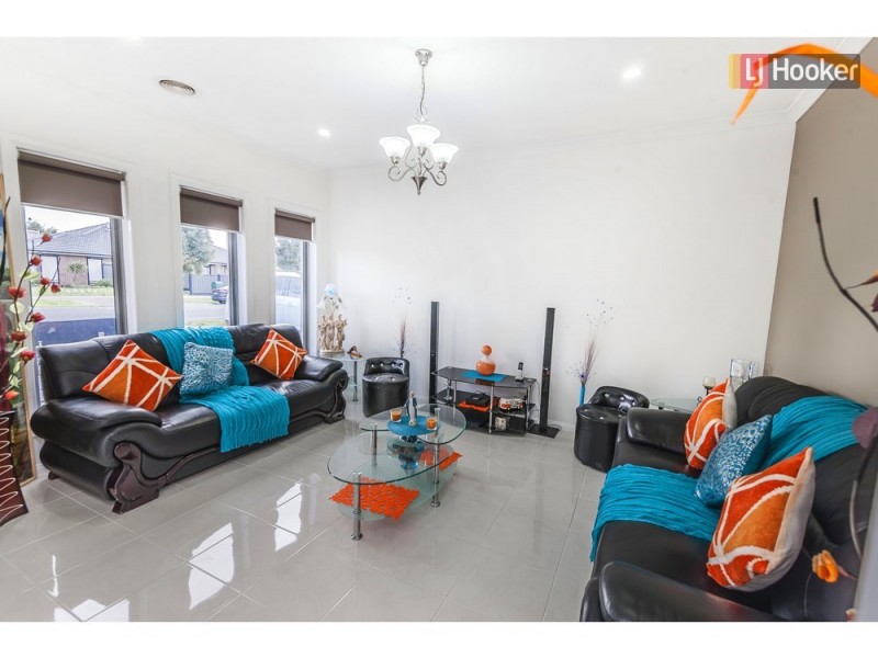 286 Waterview Blvd, Craigieburn VIC 3064