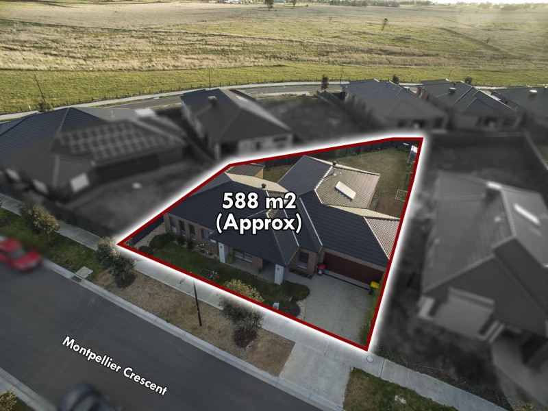 5 Montpellier Crescent, Craigieburn VIC 3064