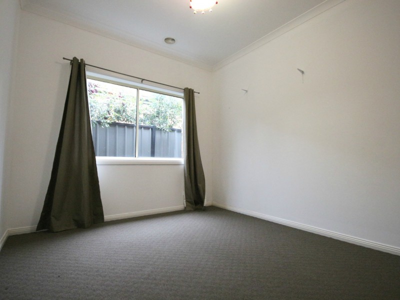 37 Brickwood Circuit, Craigieburn VIC 3064
