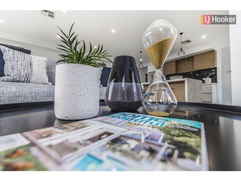 108 Gallantry Avenue, Craigieburn VIC 3064