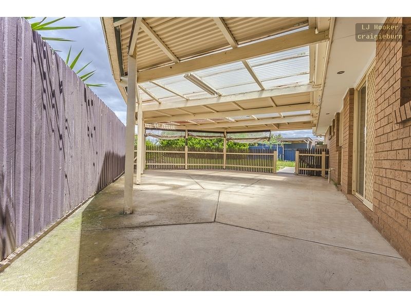7 Ilford Crt, Craigieburn VIC 3064