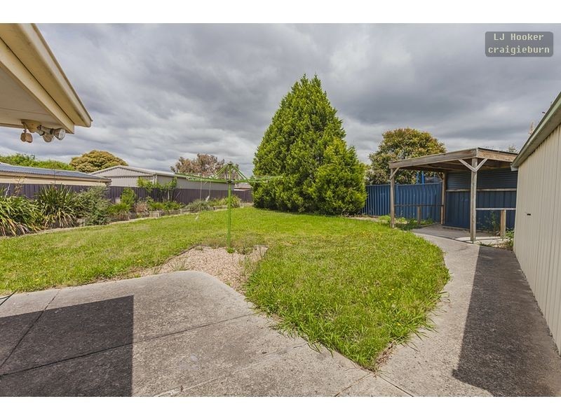 7 Ilford Crt, Craigieburn VIC 3064