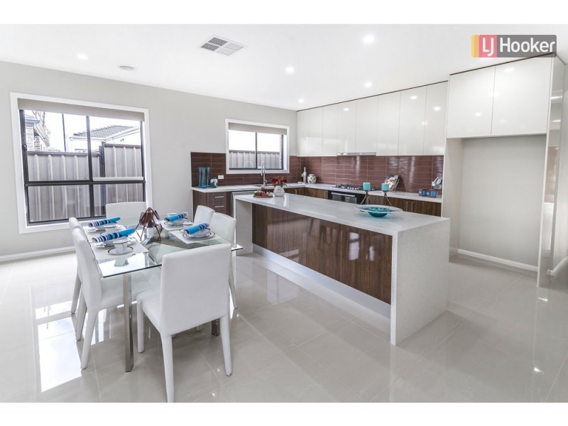 507 Grand Blvd, Craigieburn VIC 3064