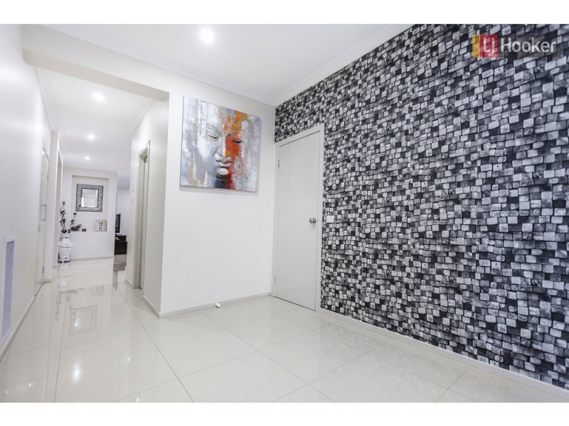 12 Glacier Street, Craigieburn VIC 3064