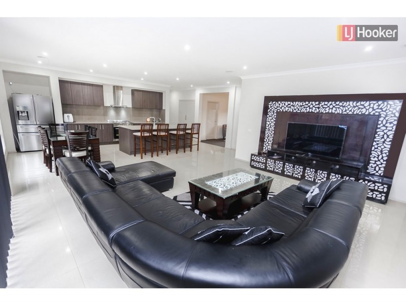 12 Glacier Street, Craigieburn VIC 3064