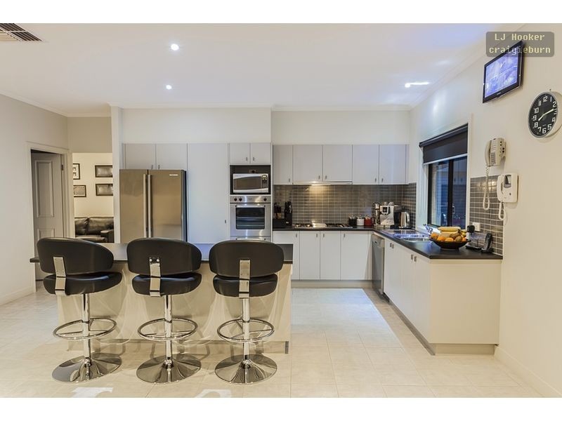 4 Barley Croft Lane, Craigieburn VIC 3064