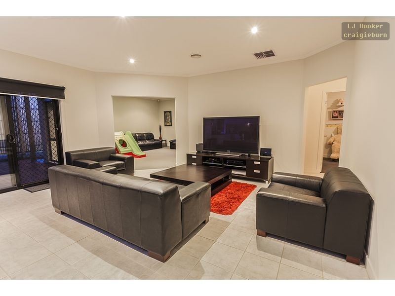 4 Barley Croft Lane, Craigieburn VIC 3064