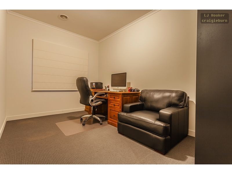 4 Barley Croft Lane, Craigieburn VIC 3064