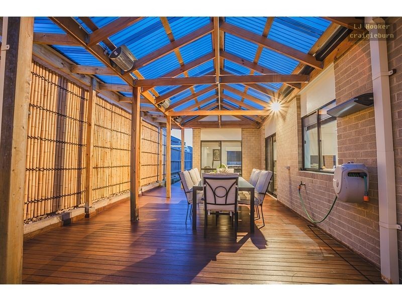 4 Barley Croft Lane, Craigieburn VIC 3064