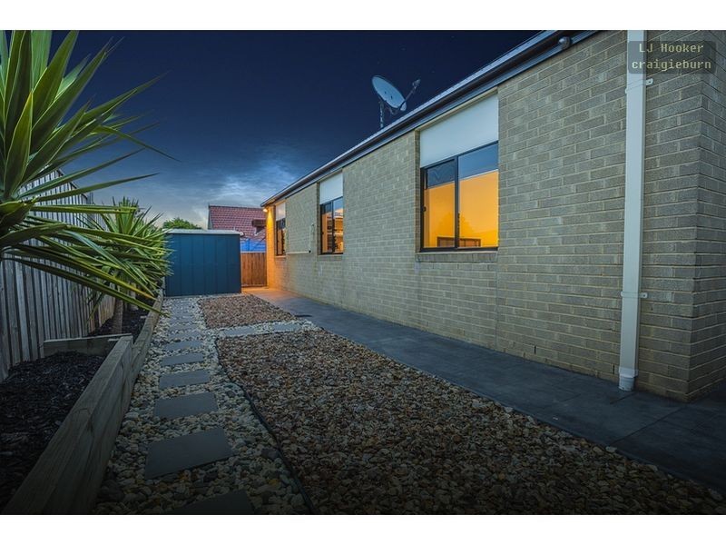 4 Barley Croft Lane, Craigieburn VIC 3064