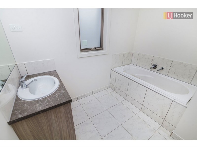 LOT 1053 Highfield Drive, Mickleham VIC 3064