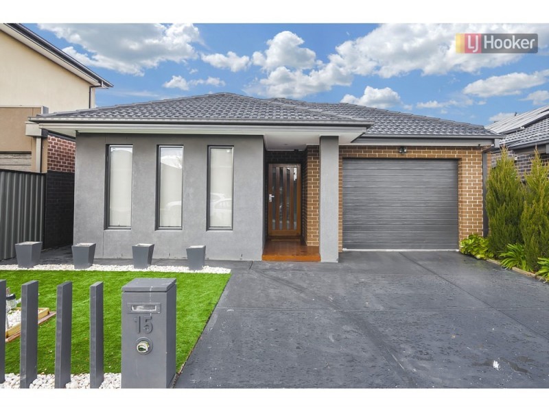 15 Champion Parade, Craigieburn VIC 3064
