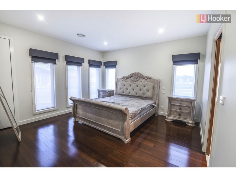 14 Rouge Way, Craigieburn VIC 3064