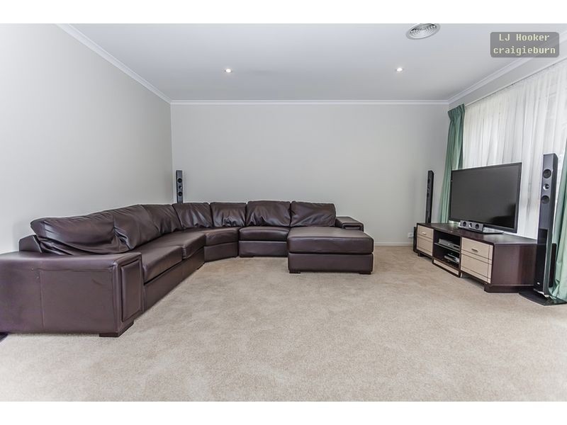 88 Mareeba Way, Craigieburn VIC 3064
