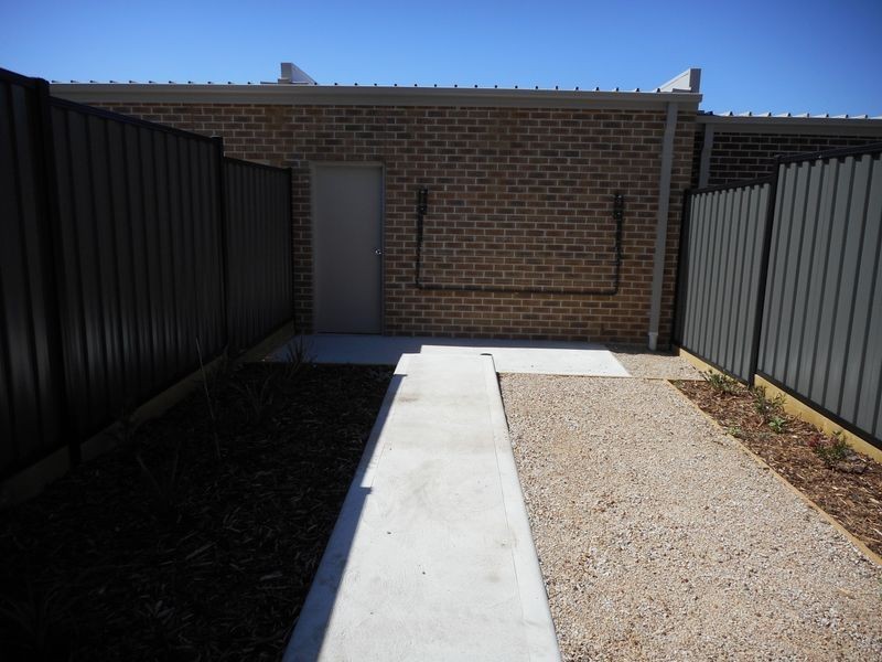 34 Penhall Drive, Craigieburn VIC 3064