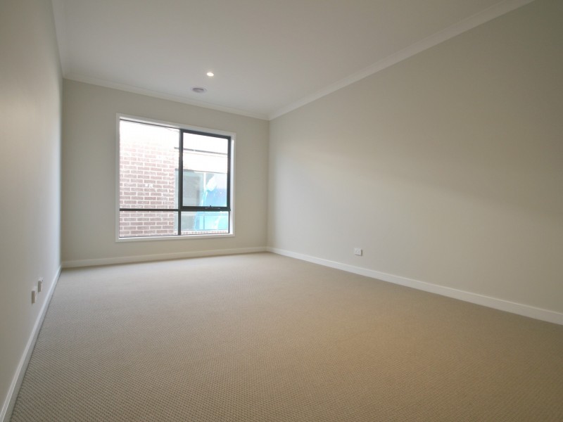 29 Geyser St, Craigieburn VIC 3064