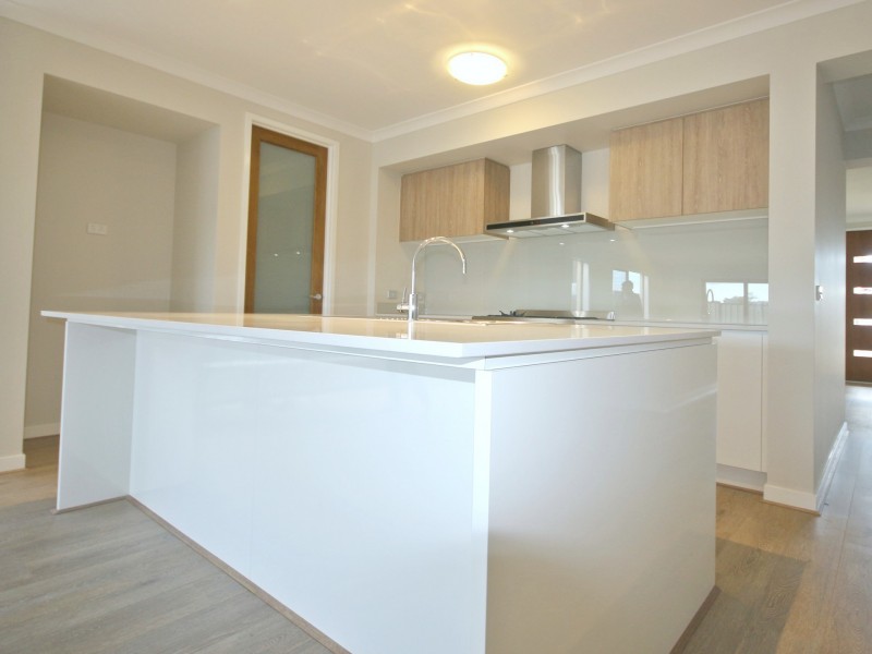 29 Geyser St, Craigieburn VIC 3064