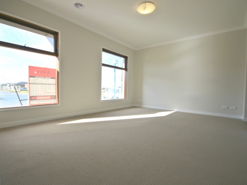 29 Geyser St, Craigieburn VIC 3064