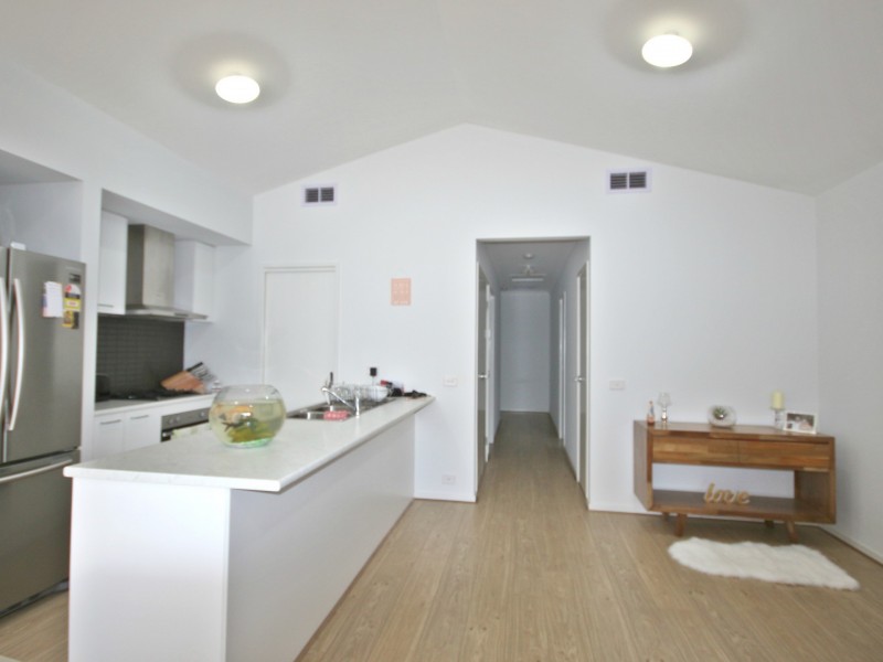 11 Sandwood Place, Craigieburn VIC 3064