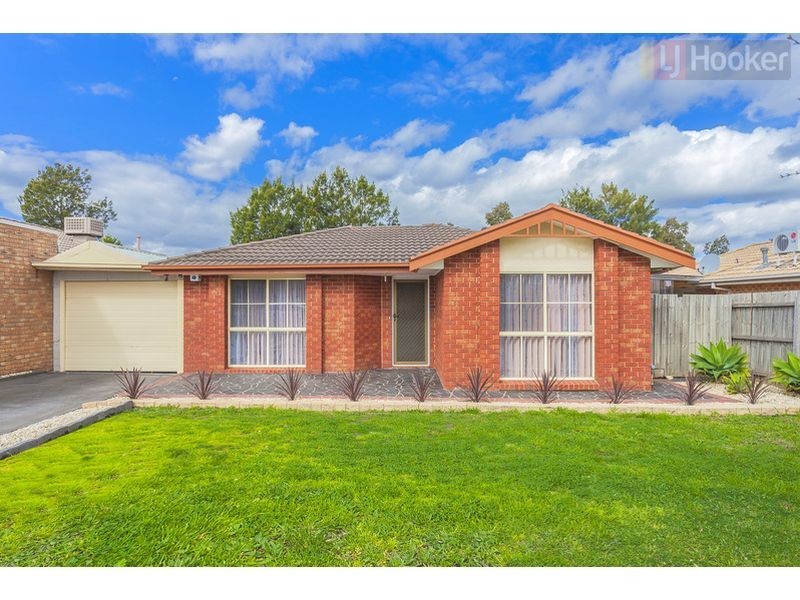 38 Pinnock Avenue, Roxburgh Park VIC 3064