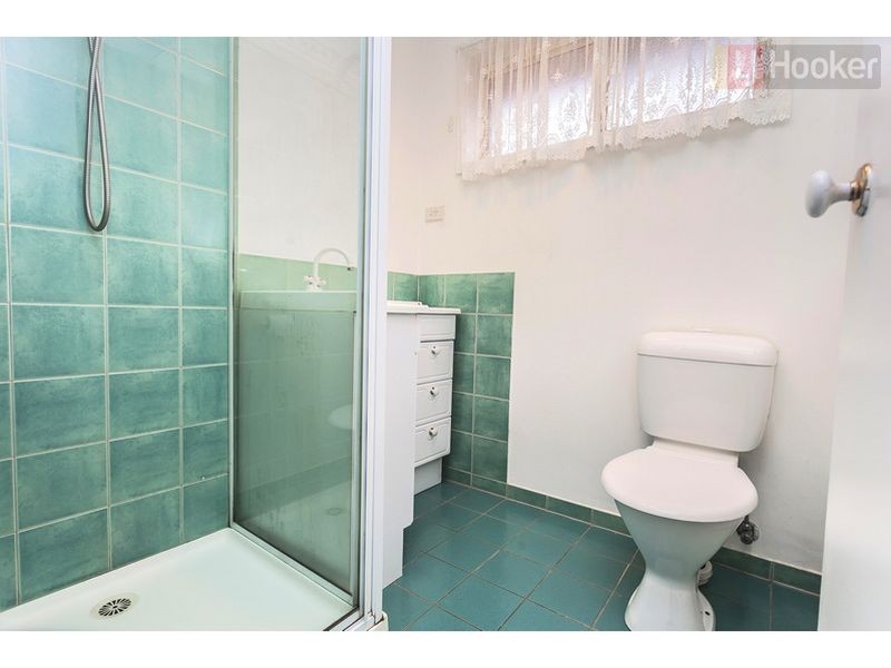 38 Pinnock Avenue, Roxburgh Park VIC 3064