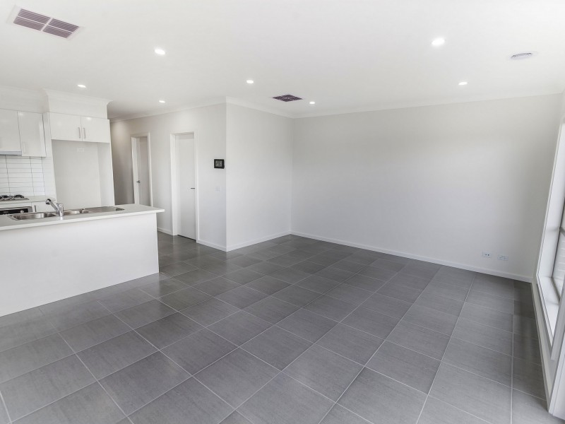 41 Highfield Drive, Mickleham VIC 3064