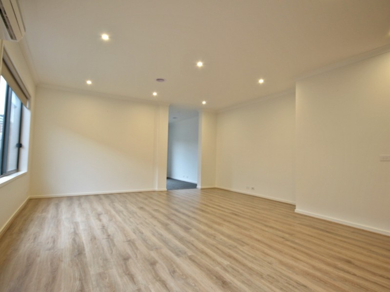 22 Strident Road, Craigieburn VIC 3064