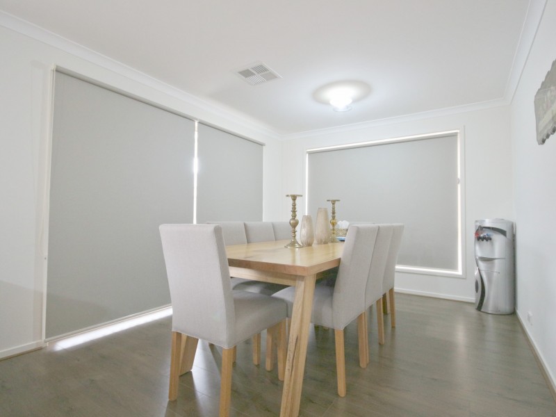14 Travers St, Craigieburn VIC 3064