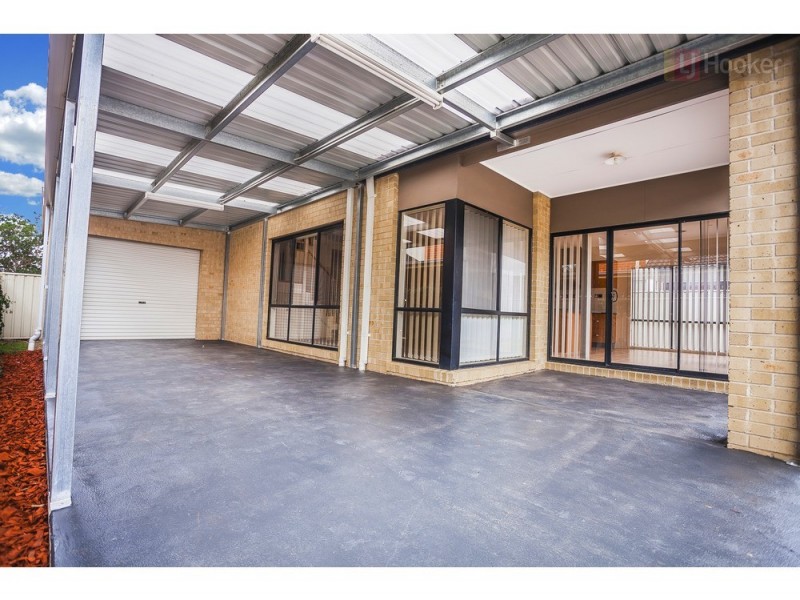 4 Pinehurst Rise, Craigieburn VIC 3064