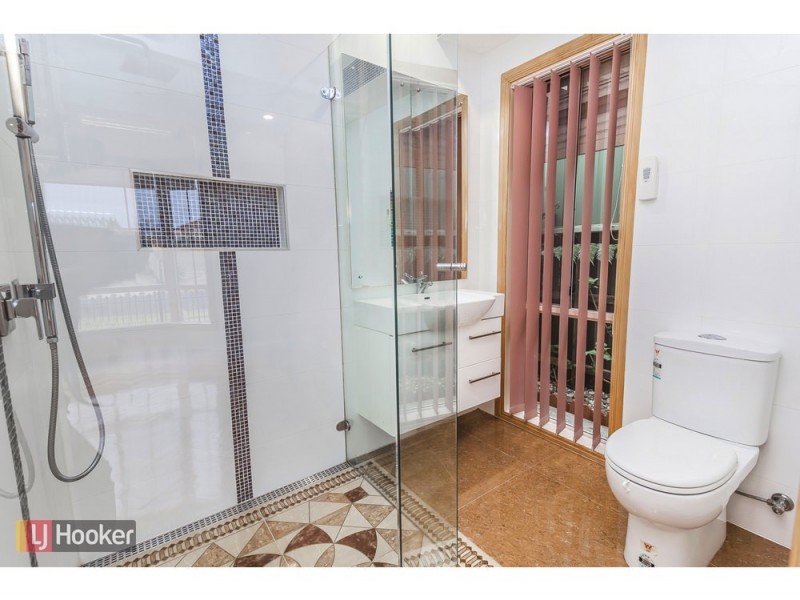4 Bradworth Street, Craigieburn VIC 3064