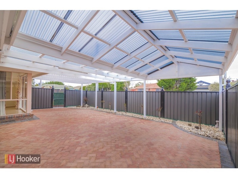 4 Bradworth Street, Craigieburn VIC 3064