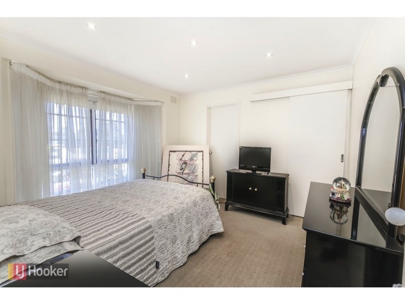 100 Hothlyn Drive, Craigieburn VIC 3064