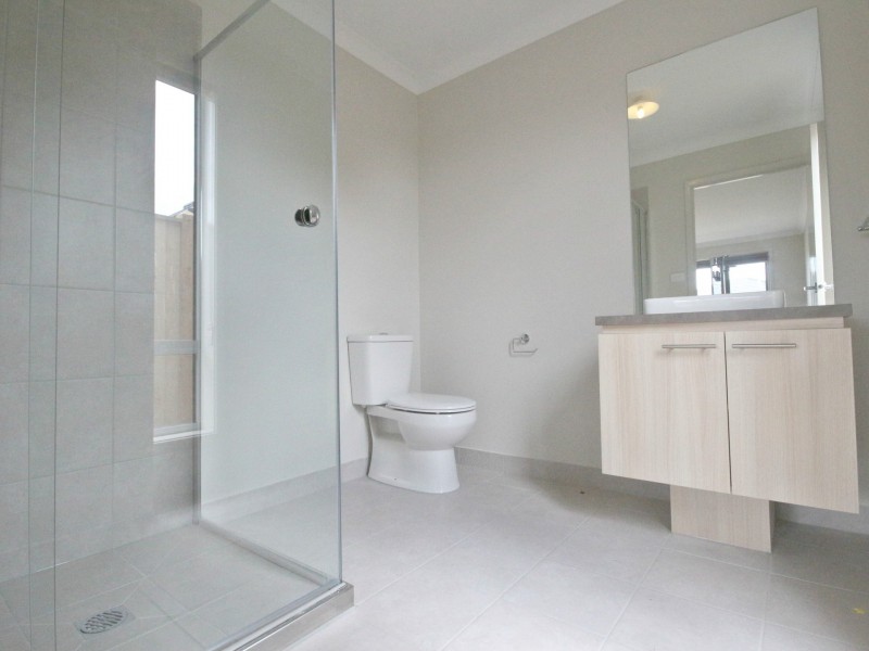 4 Selwood Road, Mickleham VIC 3064