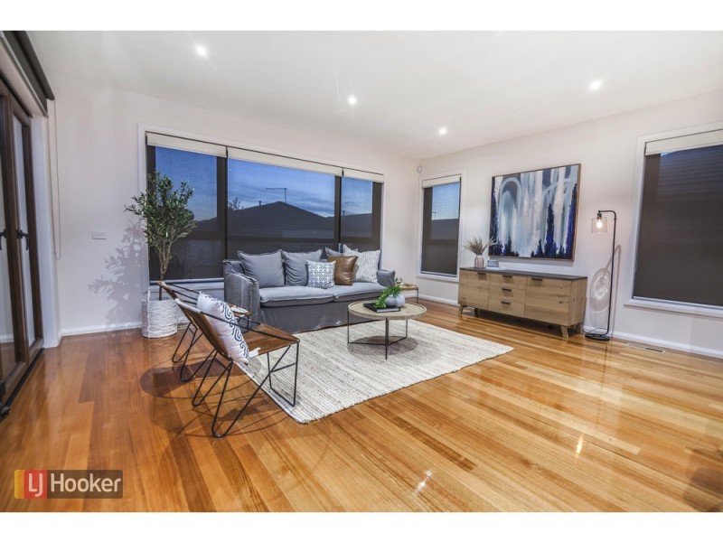 19 Bradshaw Avenue, Craigieburn VIC 3064