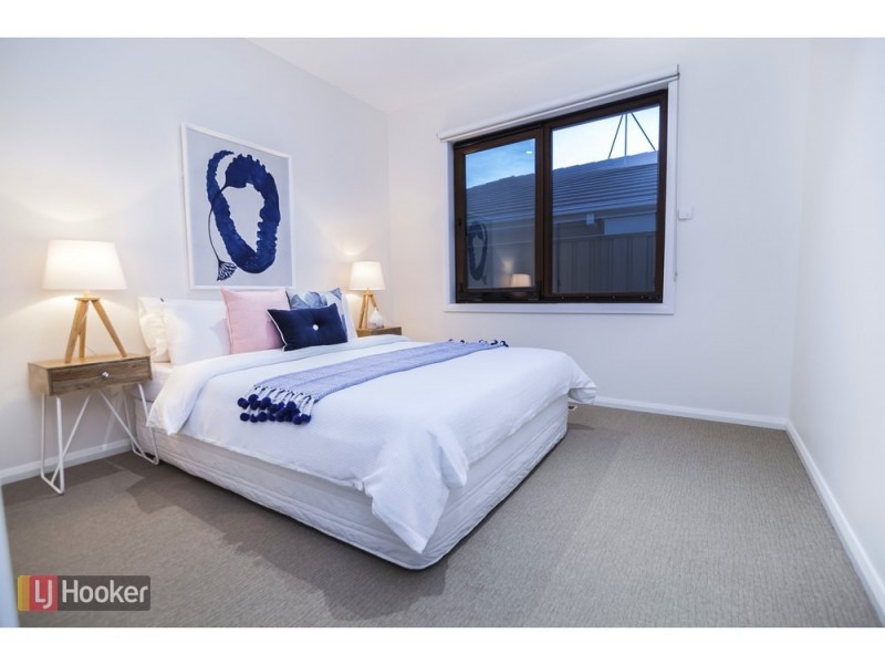 19 Bradshaw Avenue, Craigieburn VIC 3064