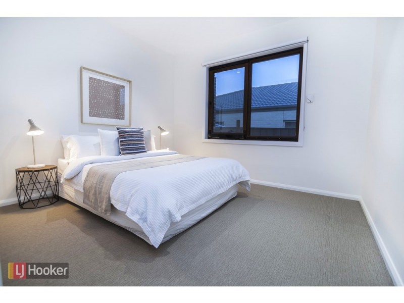 19 Bradshaw Avenue, Craigieburn VIC 3064