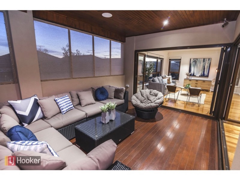 19 Bradshaw Avenue, Craigieburn VIC 3064