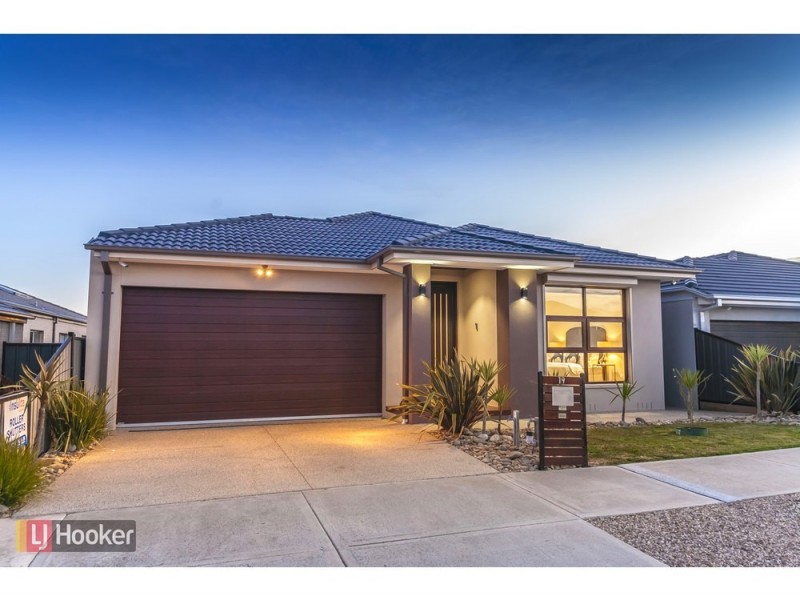 19 Bradshaw Avenue, Craigieburn VIC 3064