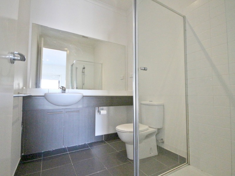 35 Mallacoota Way, Craigieburn VIC 3064