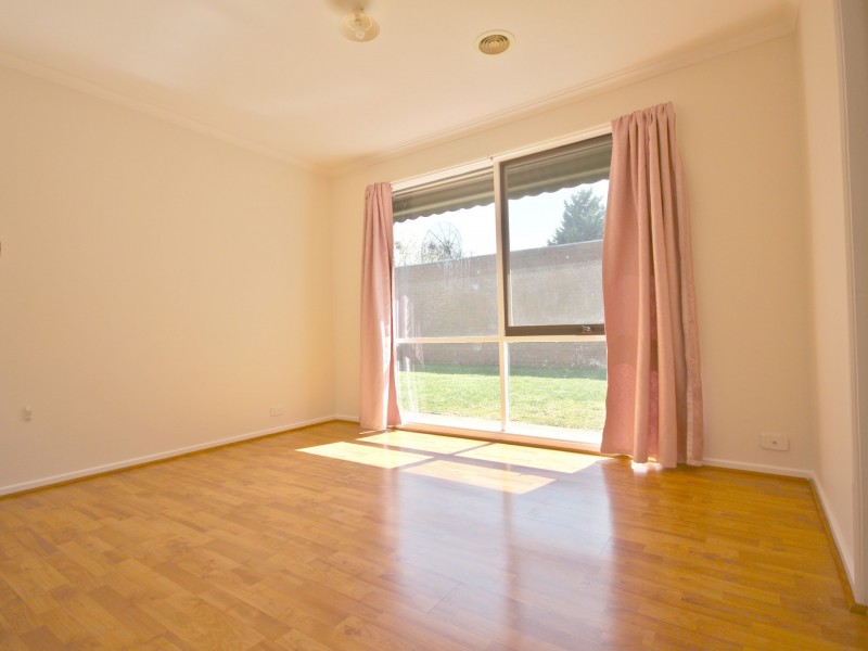 11 Banbury Crescent, Craigieburn VIC 3064
