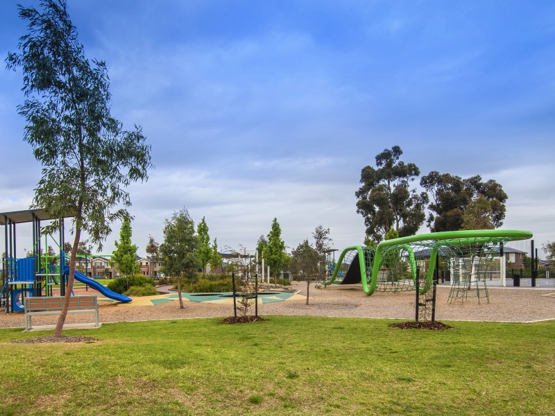 Lot 1717 ( Canning Drive, Mickleham VIC 3064