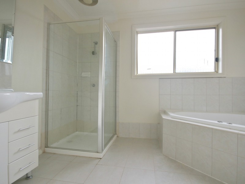 40 Burniston Avenue, Craigieburn VIC 3064