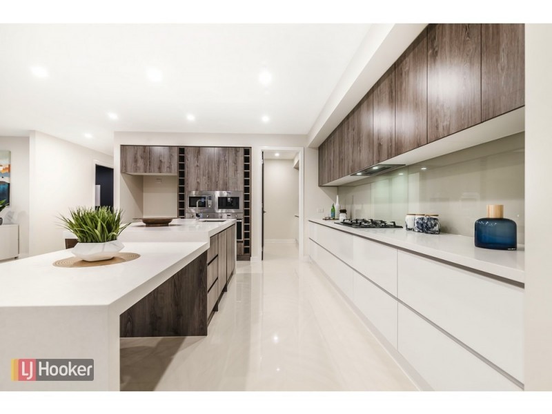 5 Montalto Street, Craigieburn VIC 3064