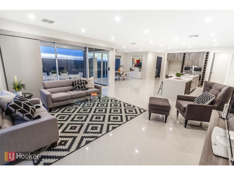 5 Montalto Street, Craigieburn VIC 3064