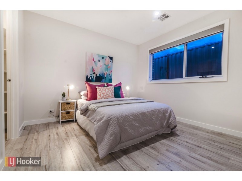 5 Montalto Street, Craigieburn VIC 3064