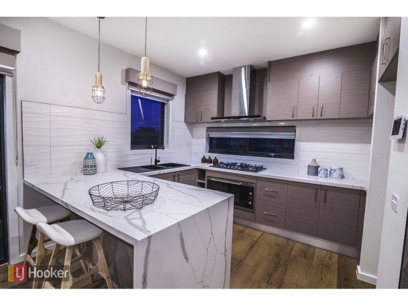 78 Gallantry Avenue, Craigieburn VIC 3064