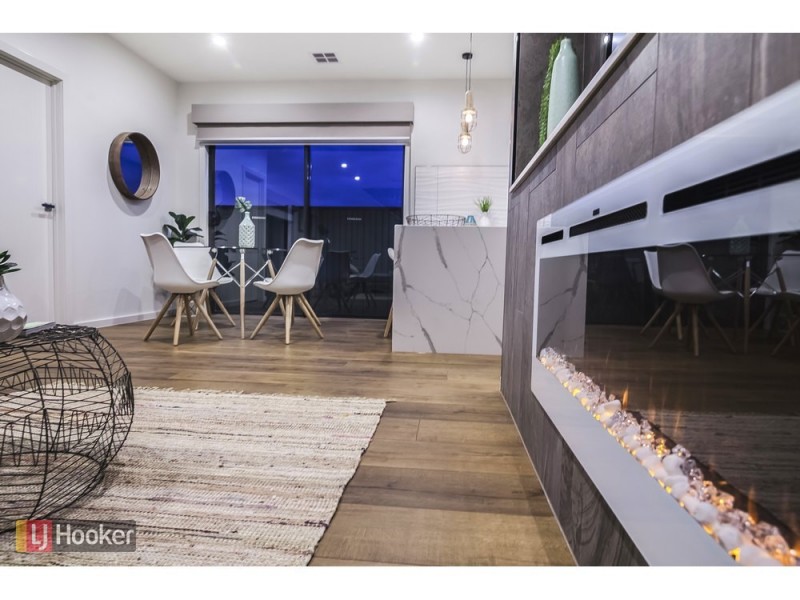 78 Gallantry Avenue, Craigieburn VIC 3064